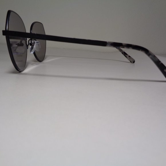 Diane von Furstenberg LORELAI Black New Sunglasses main image 4